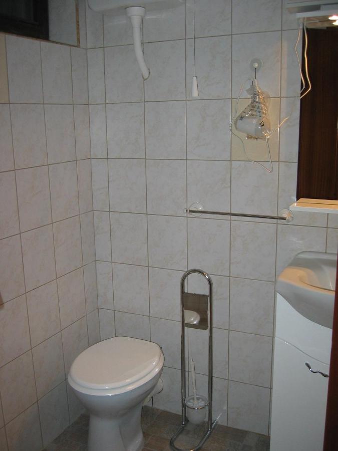 Abádszalóki Vitorlás Vendégház Esterno foto